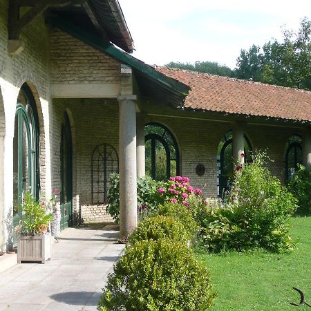 Manoir De Bois En Ardres Bed and Breakfast Εξωτερικό φωτογραφία