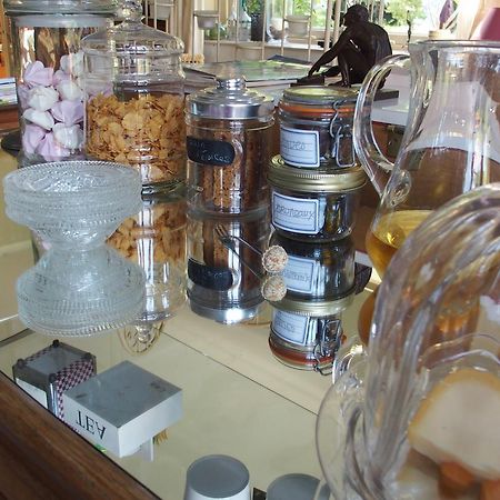 Manoir De Bois En Ardres Bed and Breakfast Εξωτερικό φωτογραφία