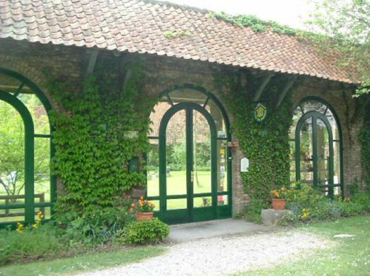 Manoir De Bois En Ardres Bed and Breakfast Εξωτερικό φωτογραφία