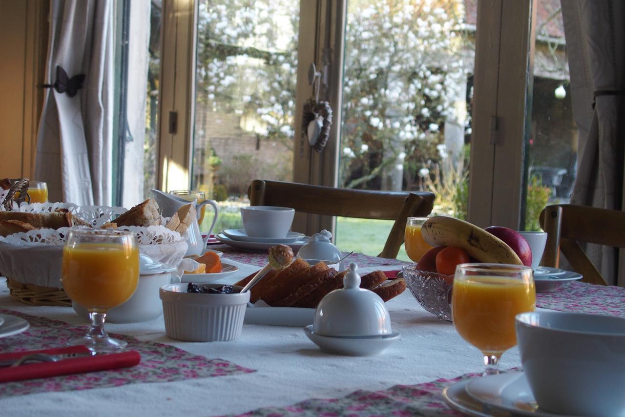 Manoir De Bois En Ardres Bed and Breakfast Εξωτερικό φωτογραφία